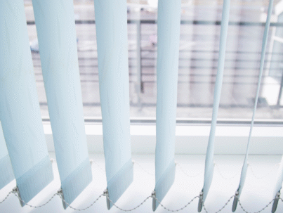 Should You Keep Your Blinds Open During The Day or Not