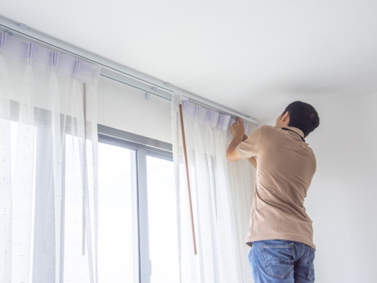 Window-Treatments-Installation-services