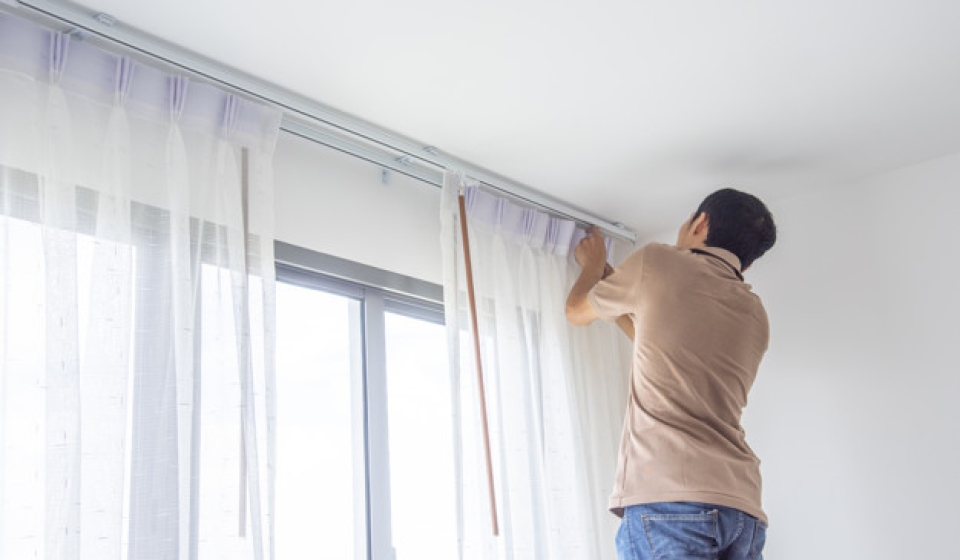 Window-Treatments-Installation-services