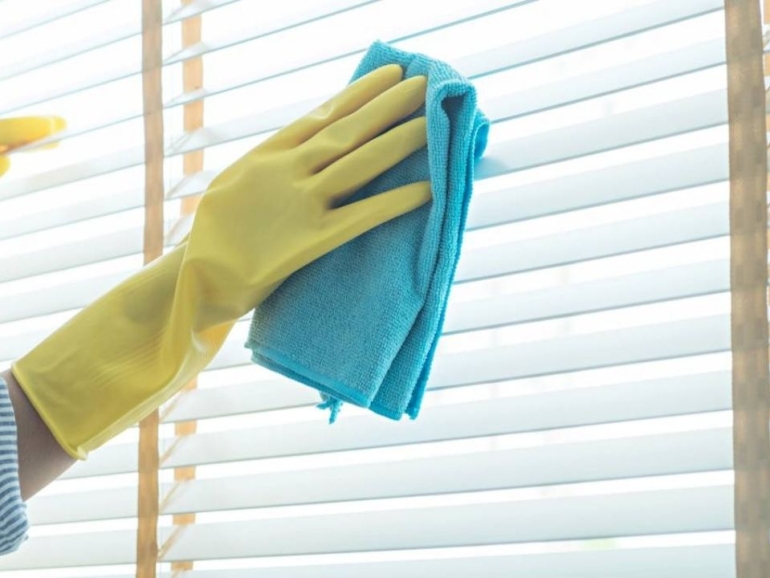 How to Maintain and Clean Your Window Roller Blinds