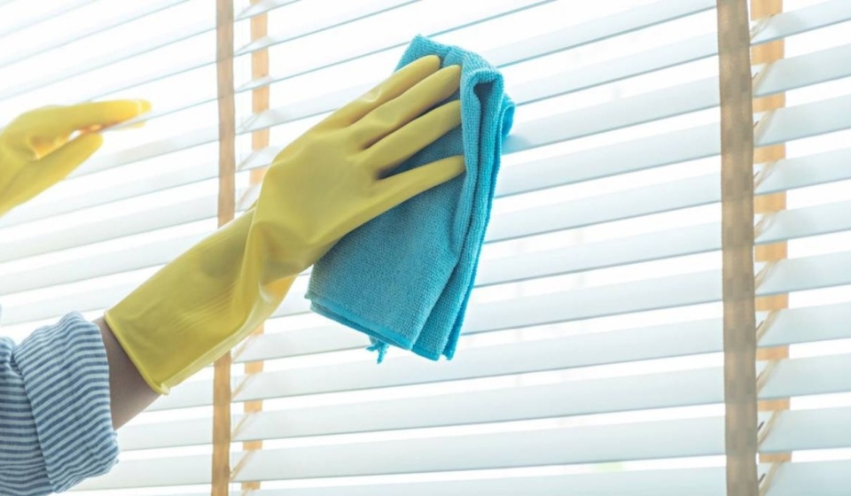 How to Maintain and Clean Your Window Roller Blinds