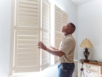 5 Signs You Should Replace Your Window Treatments