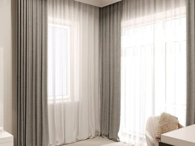 home-with-custom-blinds