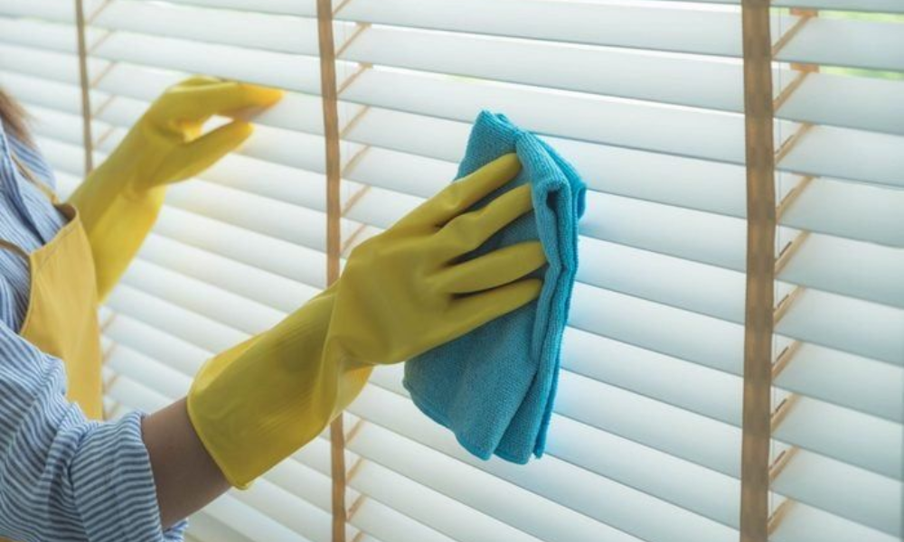 How to Clean Blinds